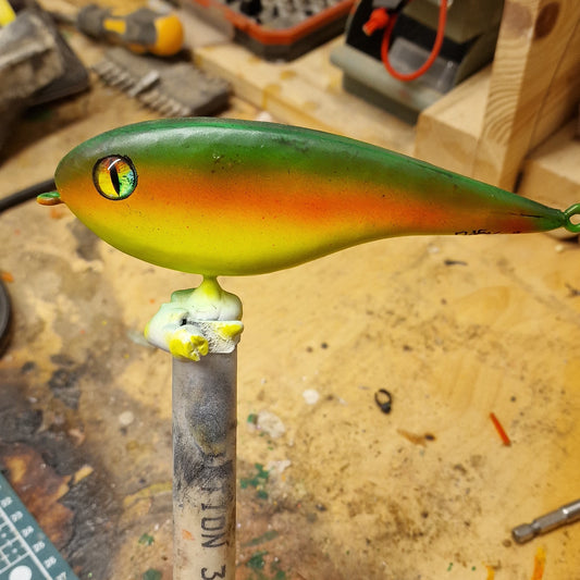 Dasklures Träbete – Handgjort gäddbete i premiumträ